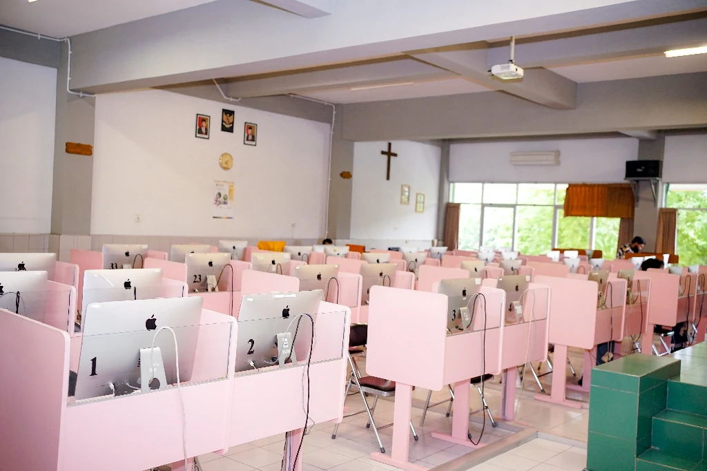 English Lab